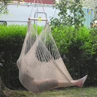 Silla hamaca en blanco natural 43-NI