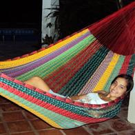Hamaca familiar de México. Hamaca mexicana flexible en red de algodón.